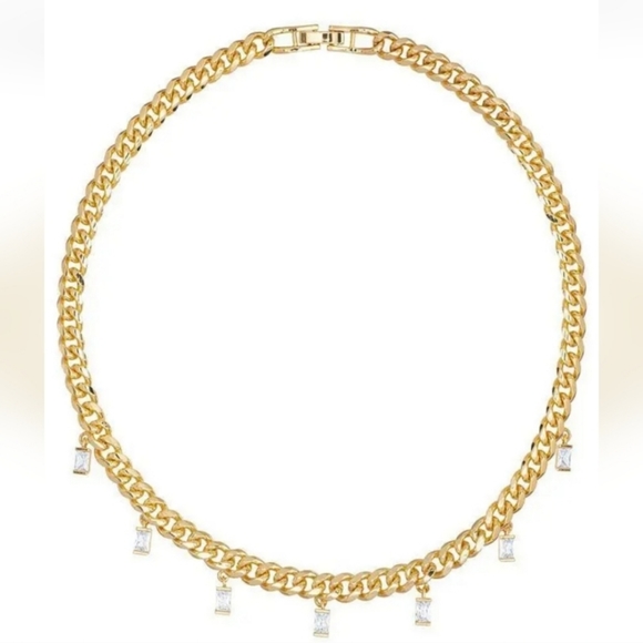 Luxury & Elegant Macy's Emerald-Cut Cubic Zirconia Link Necklace. - Picture 2 of 12